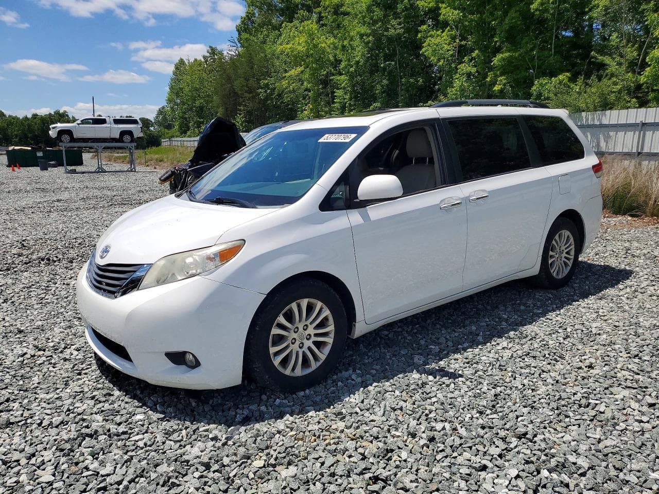TOYOTA SIENNA