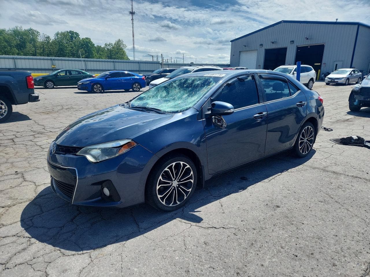 TOYOTA COROLLA