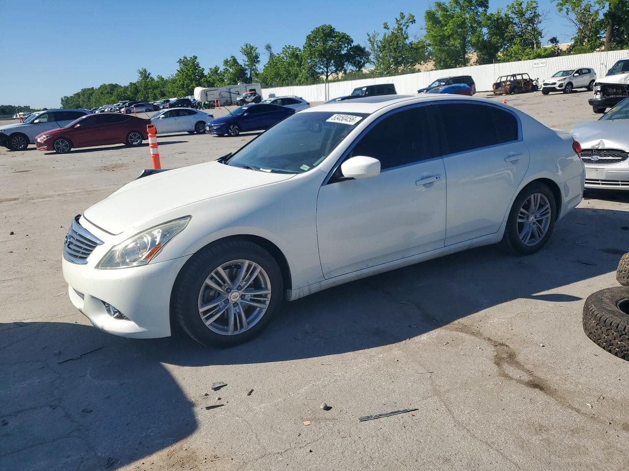 INFINITI G37 SEDAN