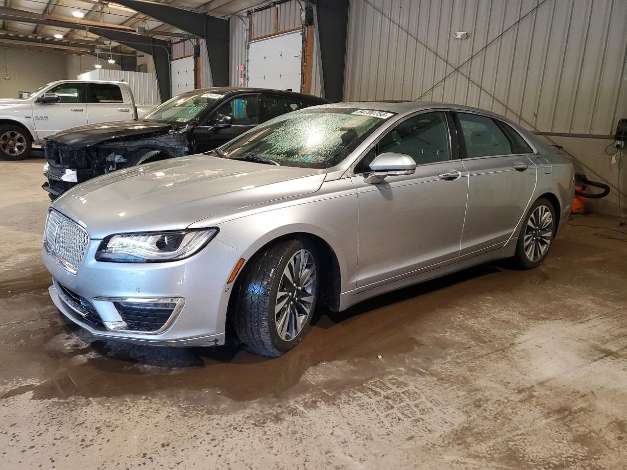 LINCOLN MKZ