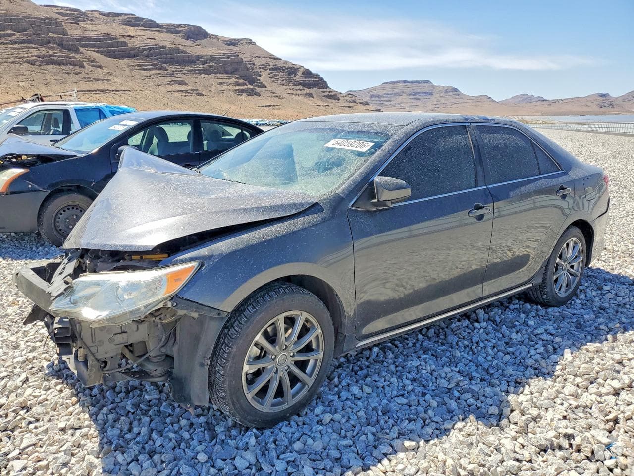 TOYOTA CAMRY