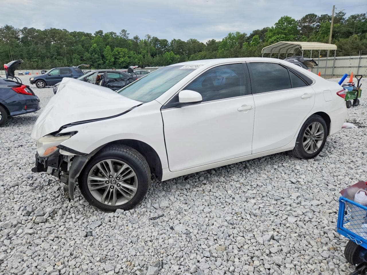 TOYOTA CAMRY