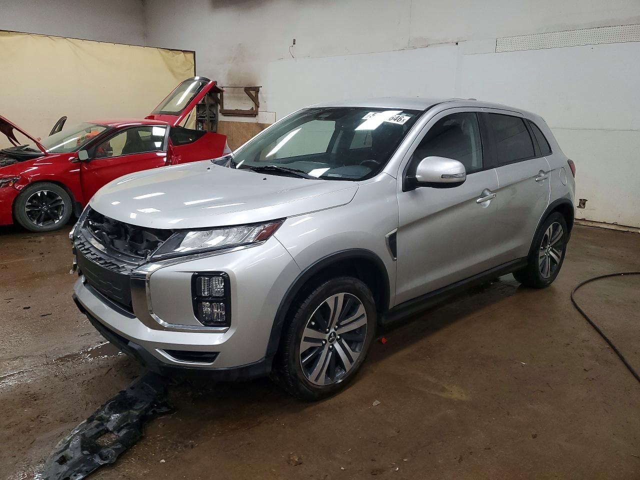 MITSUBISHI OUTLANDER SPORT