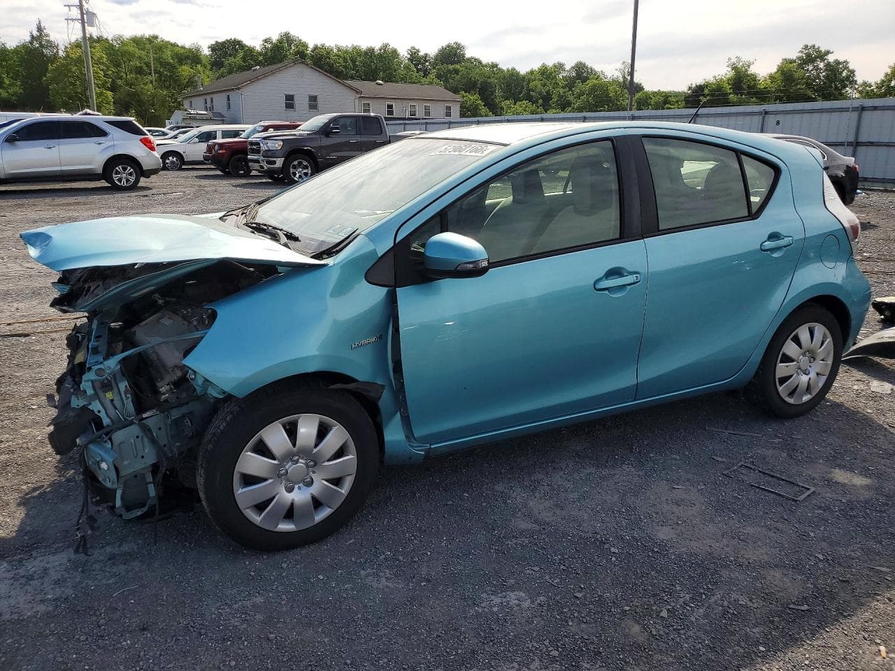 TOYOTA PRIUS C