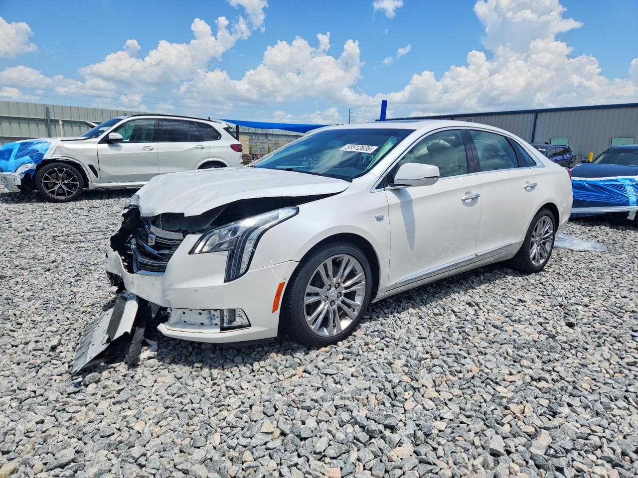 CADILLAC XTS