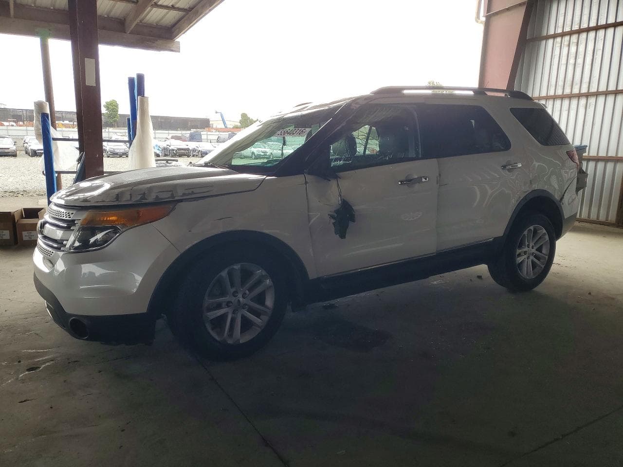 FORD EXPLORER