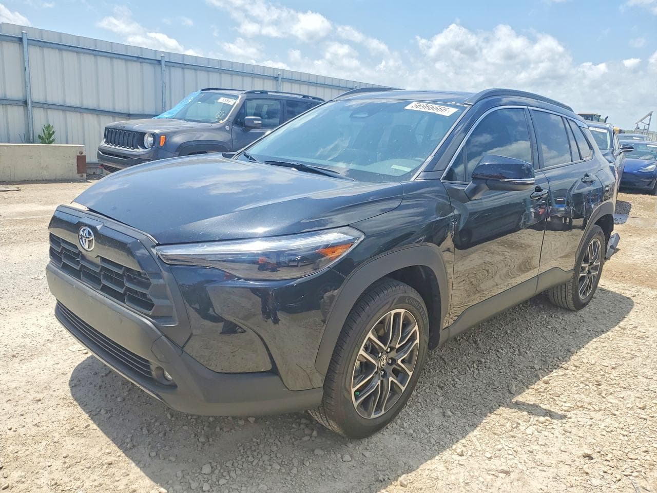 TOYOTA COROLLA CROSS