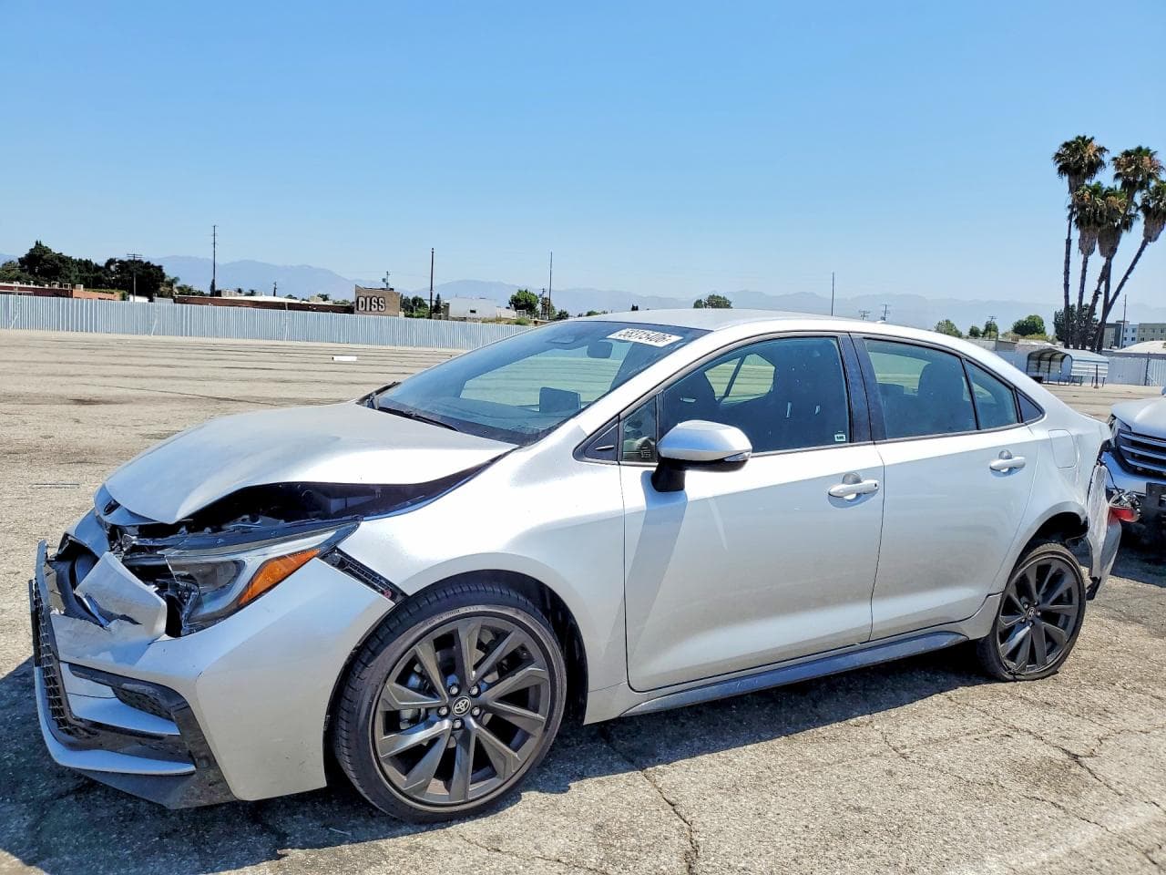 TOYOTA COROLLA