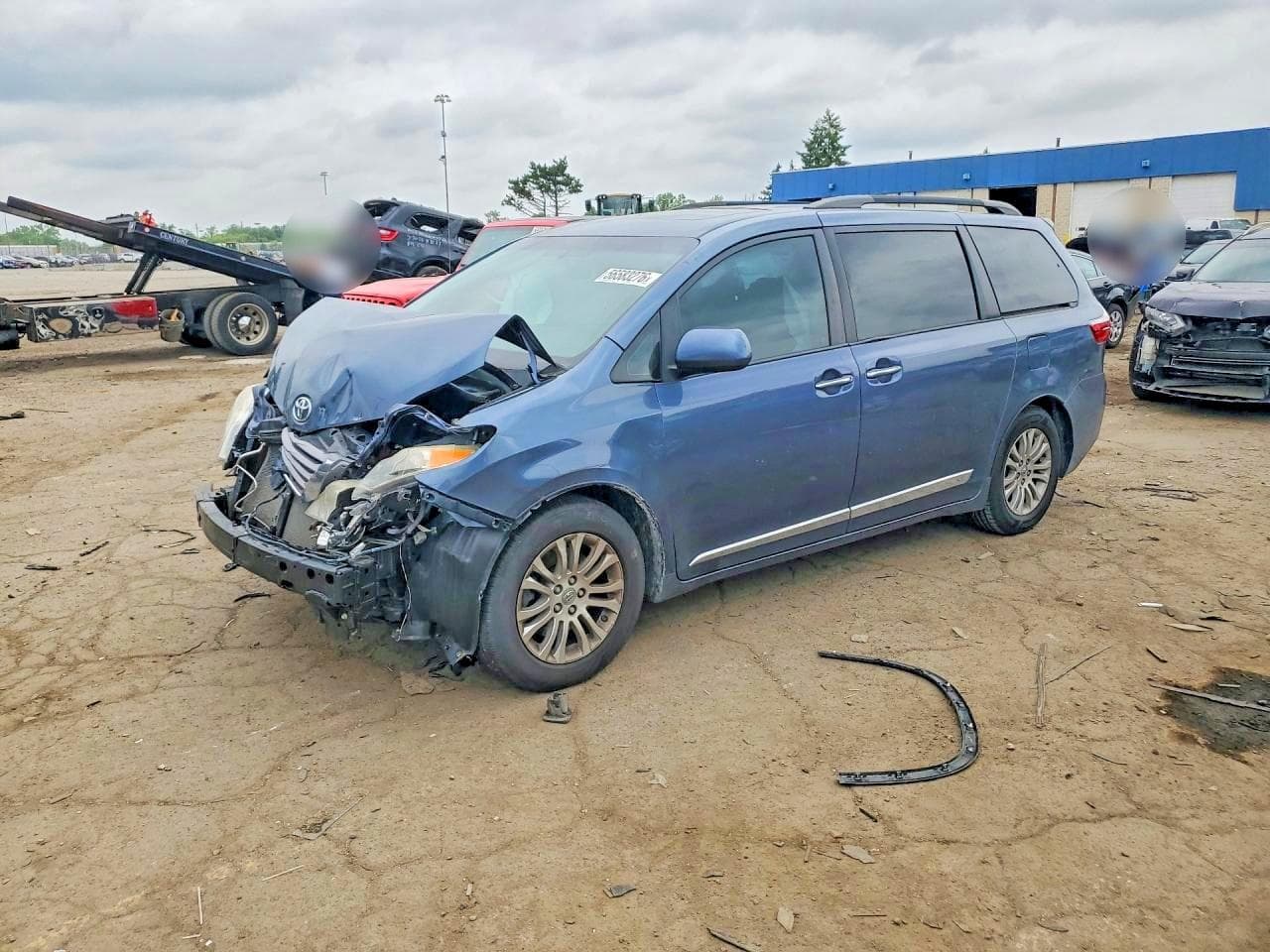 TOYOTA SIENNA