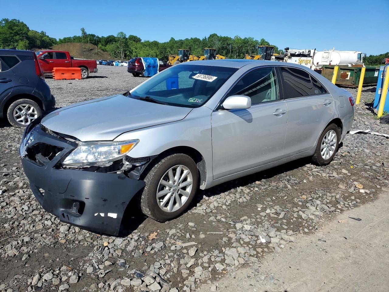 TOYOTA CAMRY