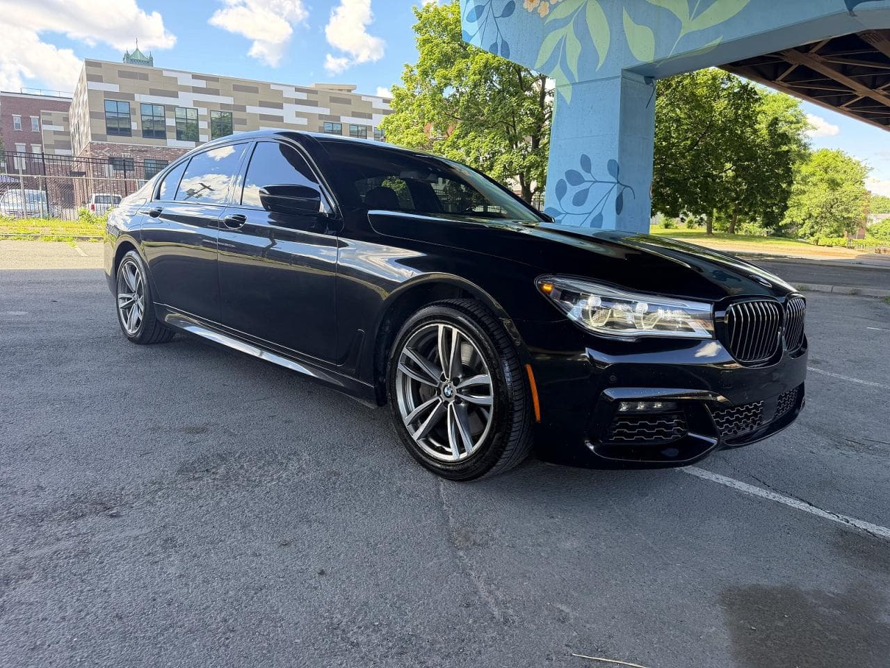 BMW 750I