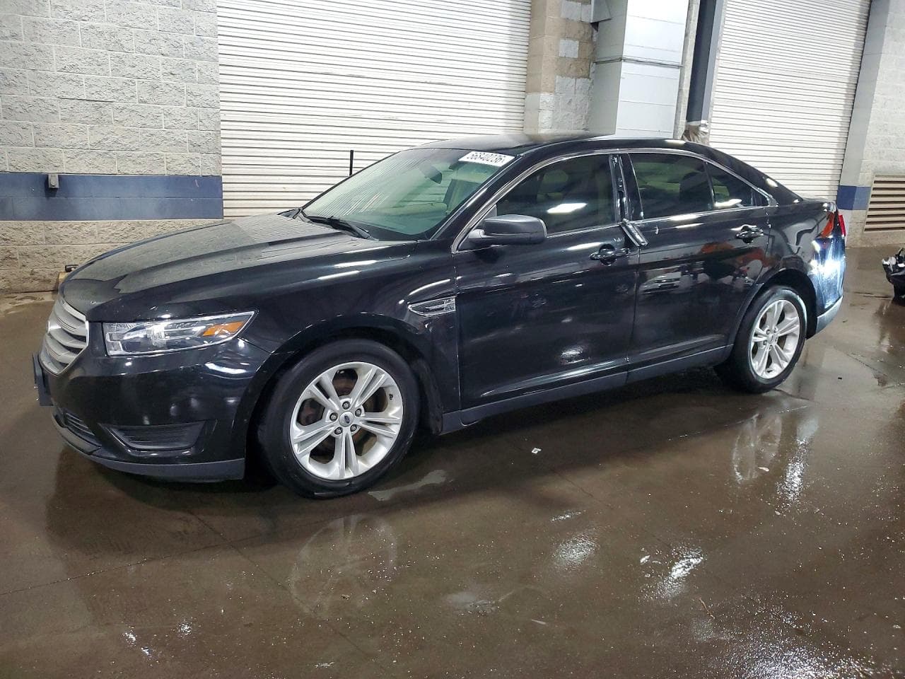 FORD TAURUS