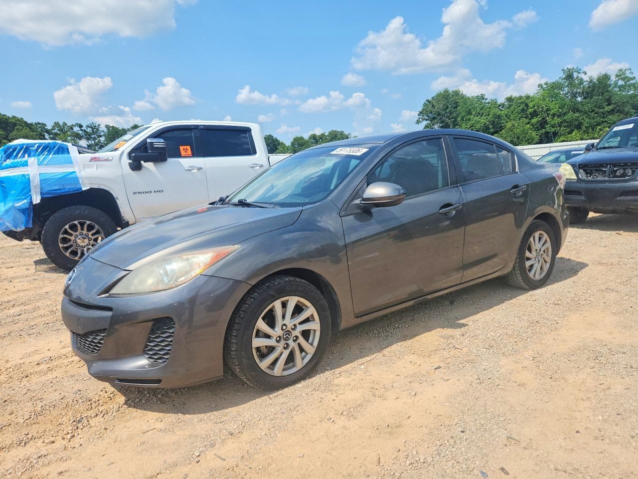 MAZDA 3