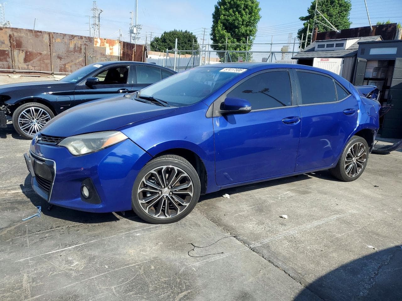 TOYOTA COROLLA