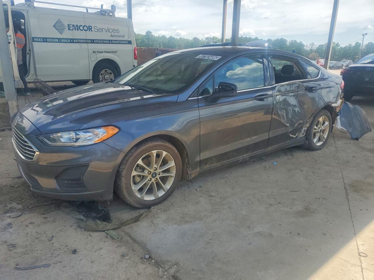 FORD FUSION