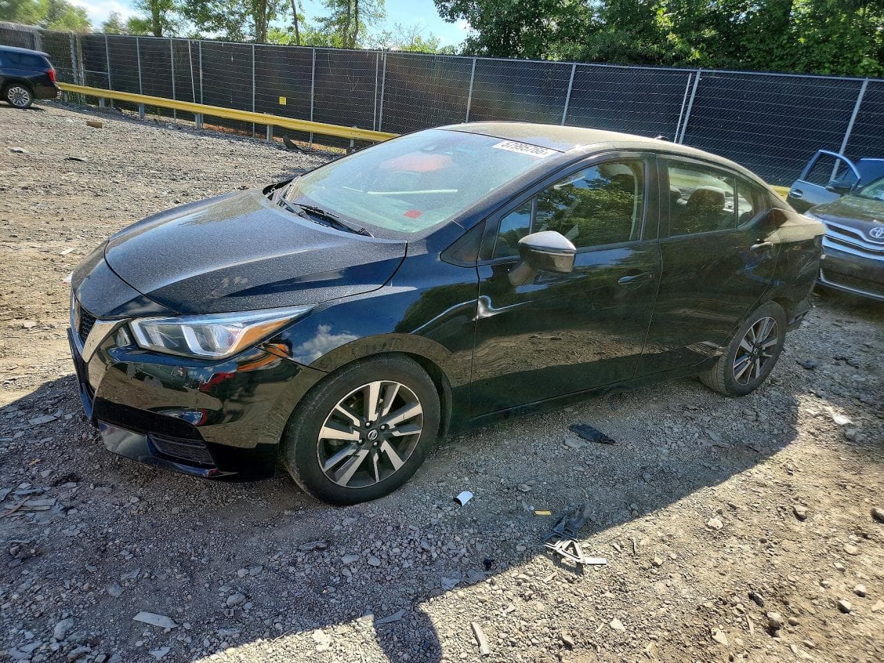 NISSAN VERSA