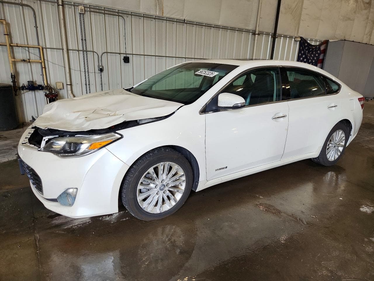 TOYOTA AVALON HYBRID