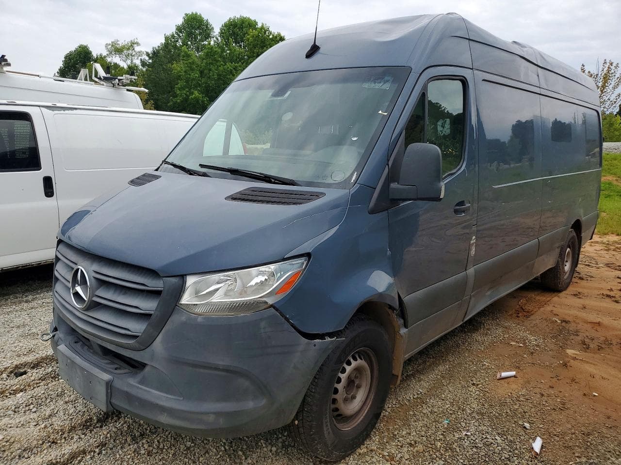 MERCEDES-BENZ SPRINTER