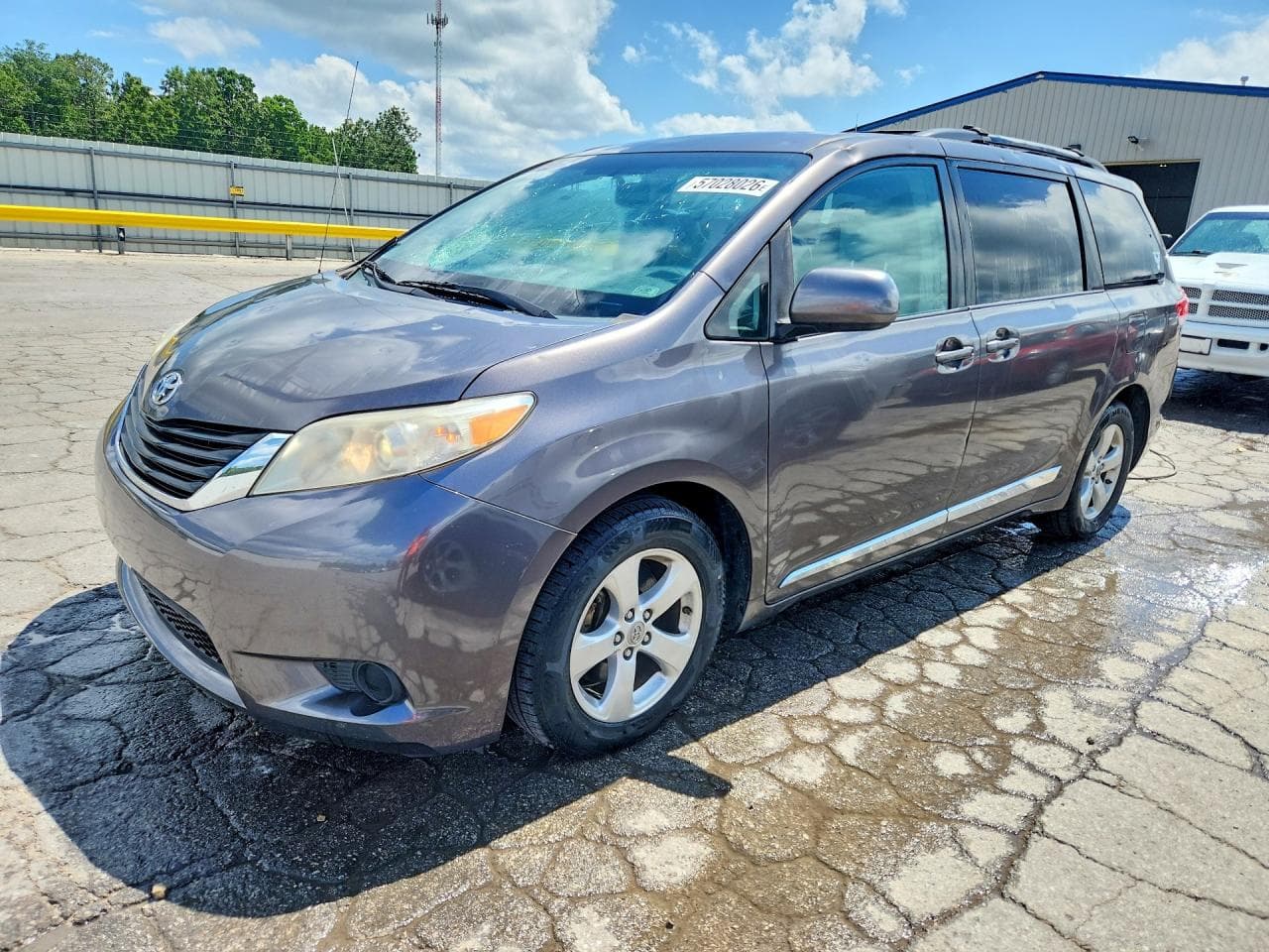 TOYOTA SIENNA