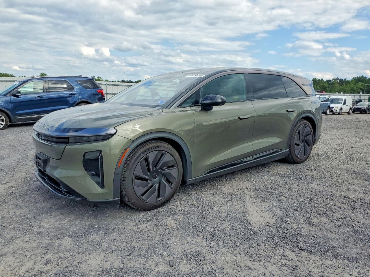 2026 LUCID MOTORS GRAVITY