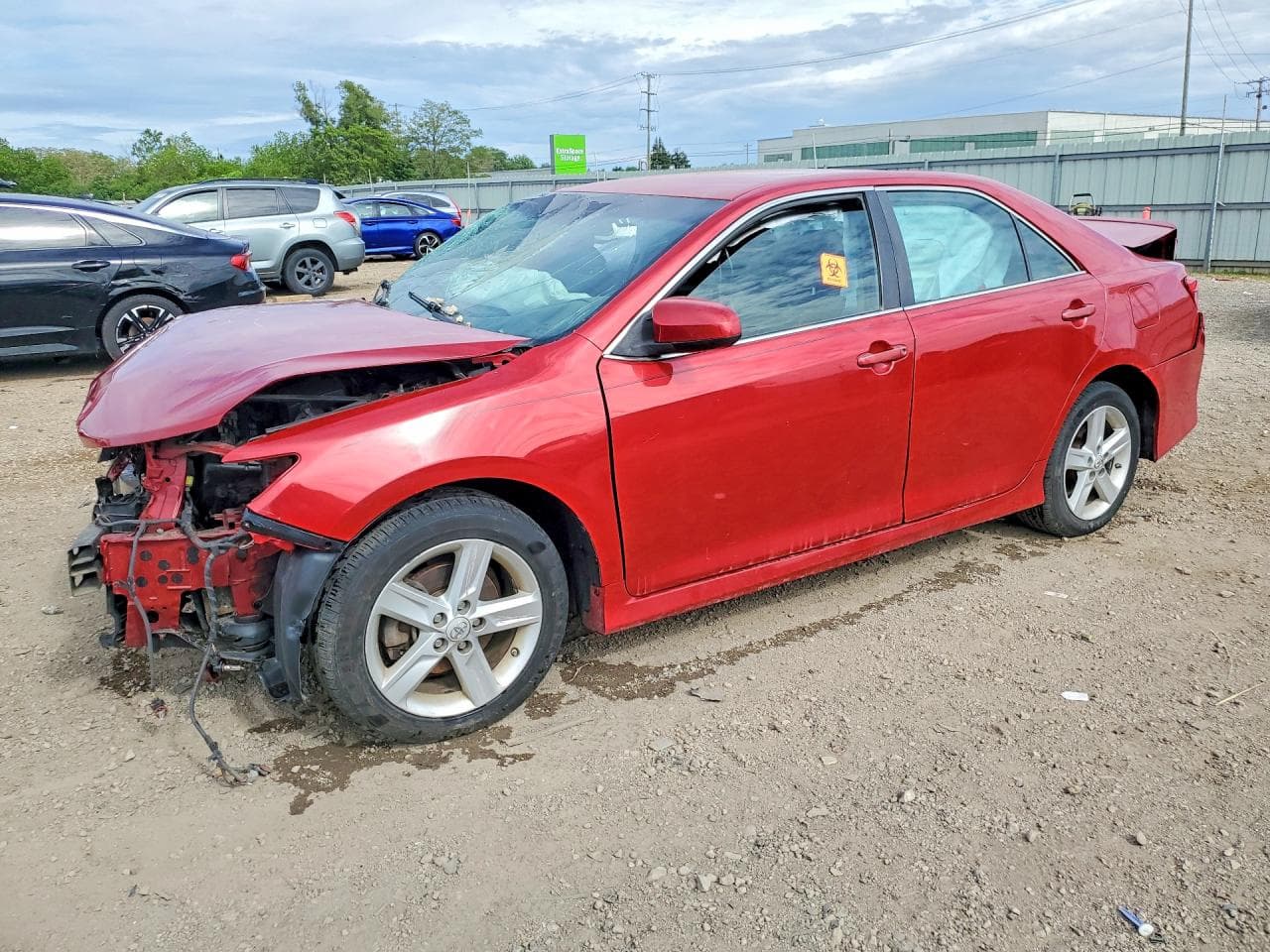 TOYOTA CAMRY