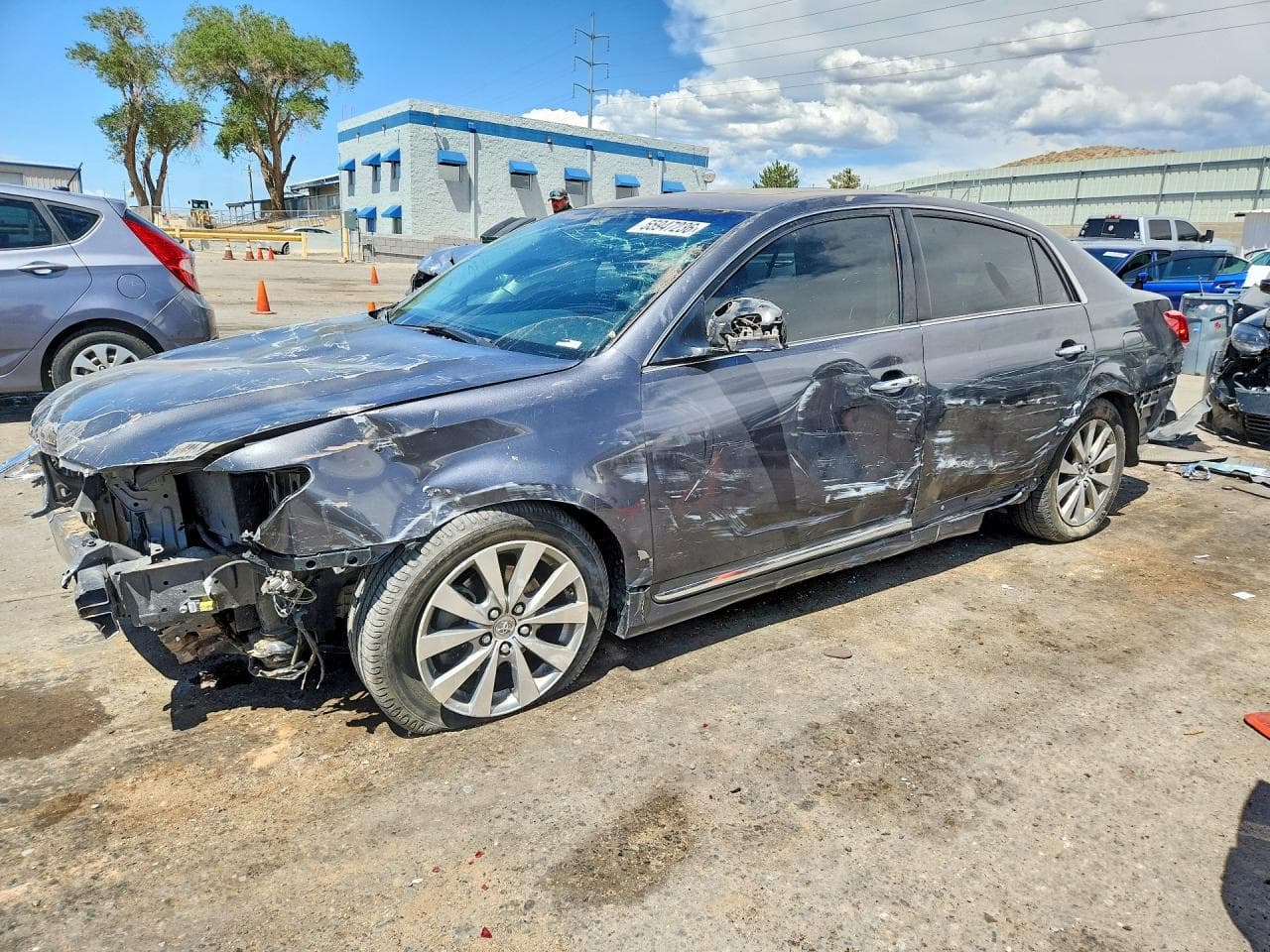 TOYOTA AVALON