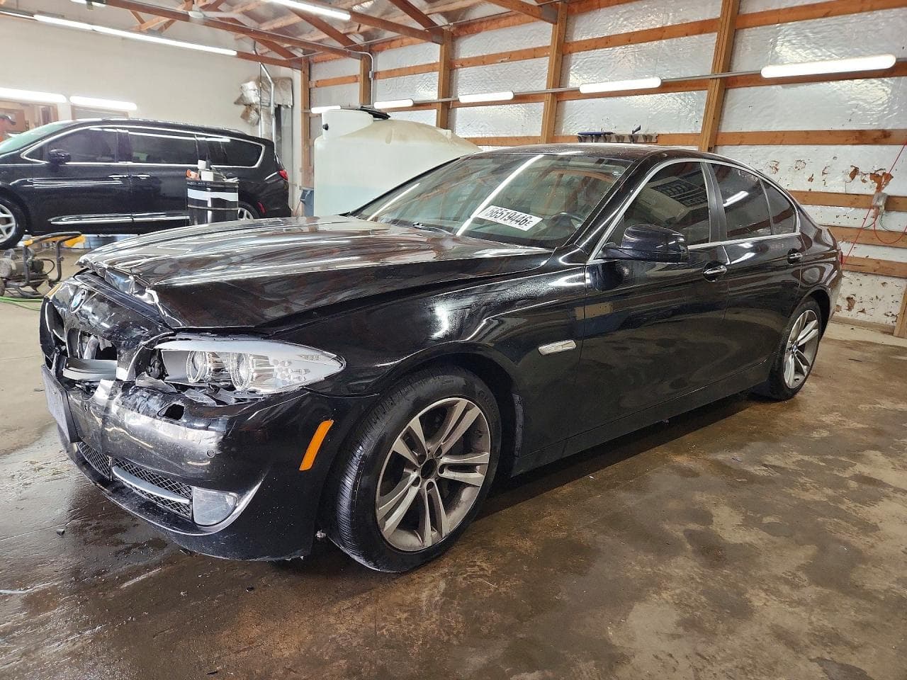 BMW 550