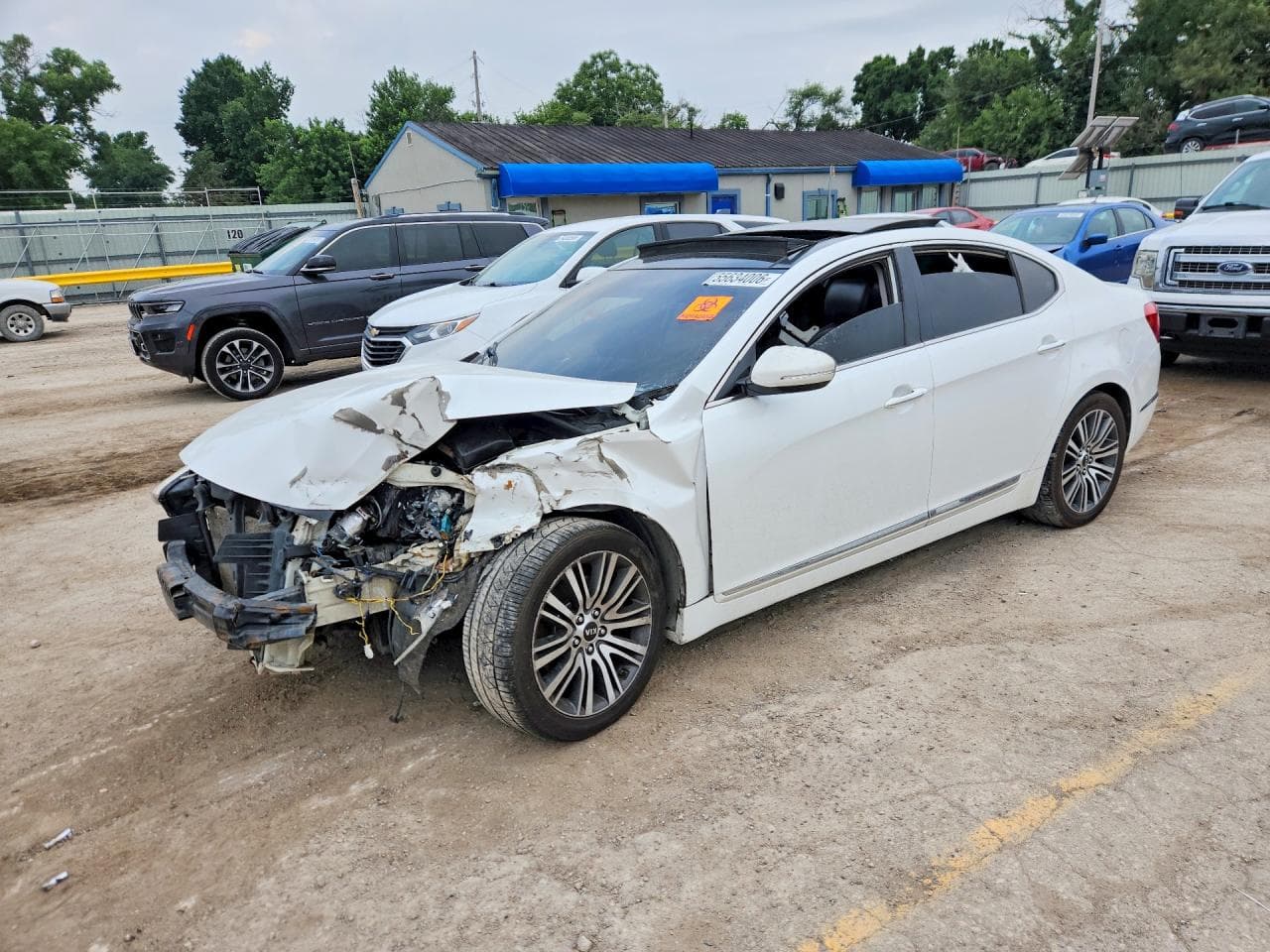KIA CADENZA