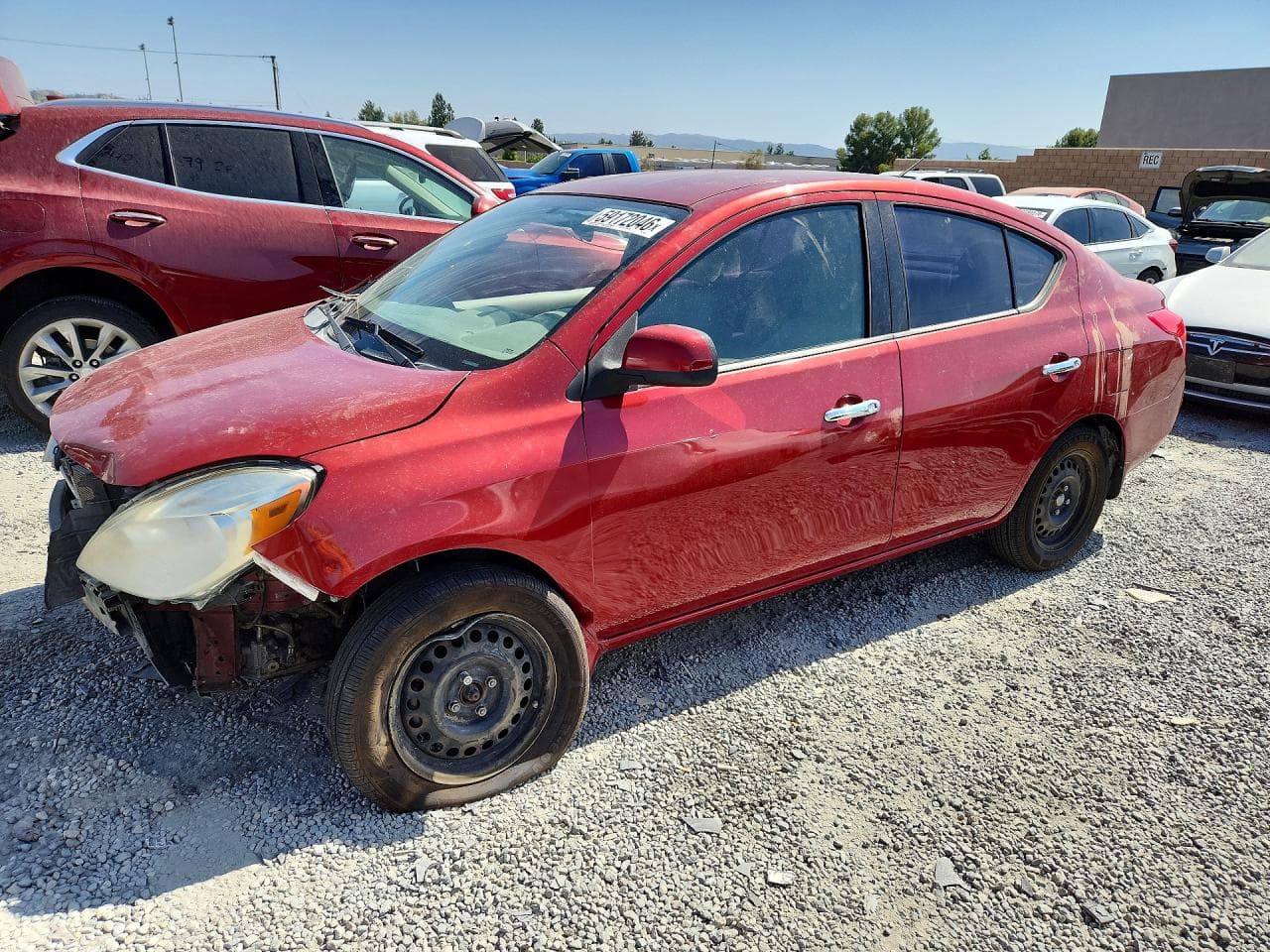 NISSAN VERSA