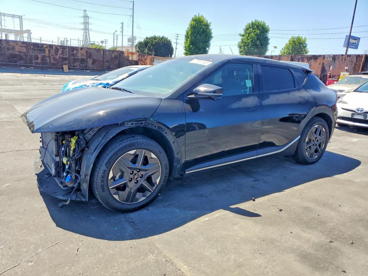 2025 KIA EV6 LIGHT
