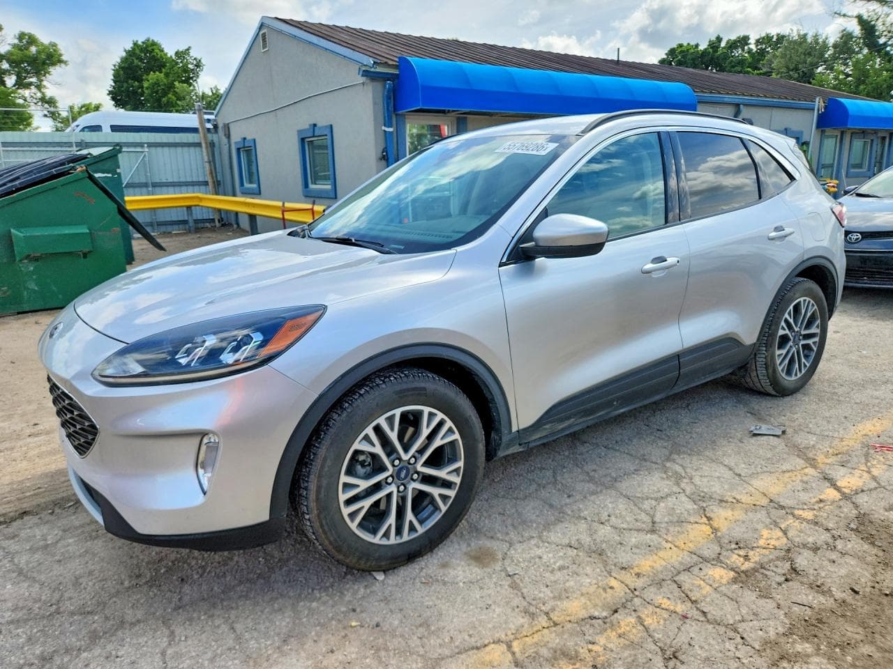 FORD ESCAPE