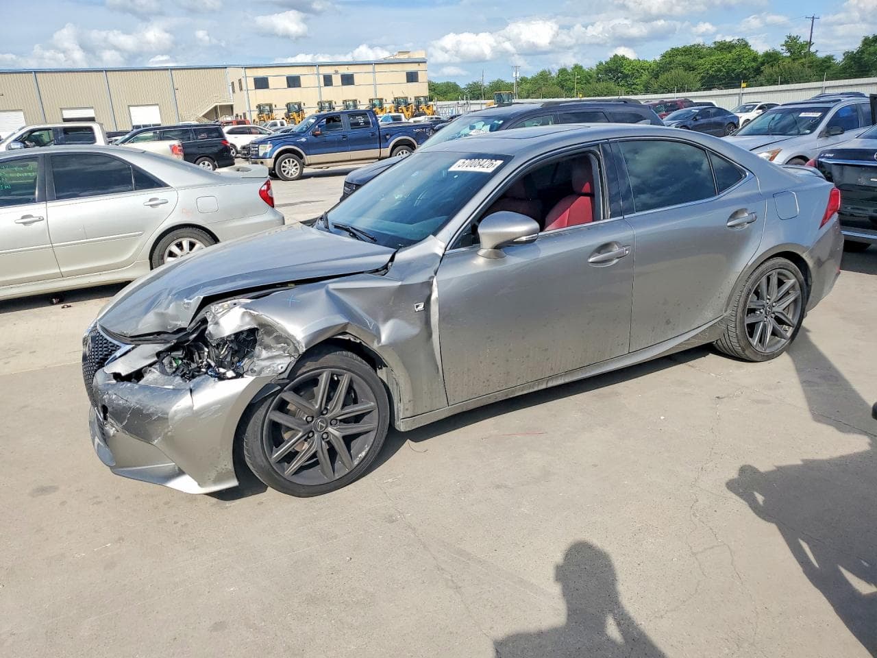 LEXUS IS