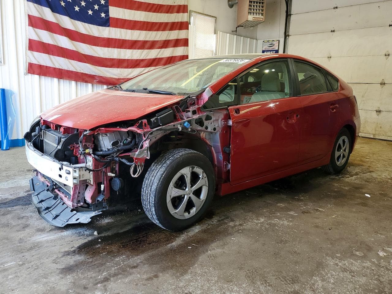 TOYOTA PRIUS THRE