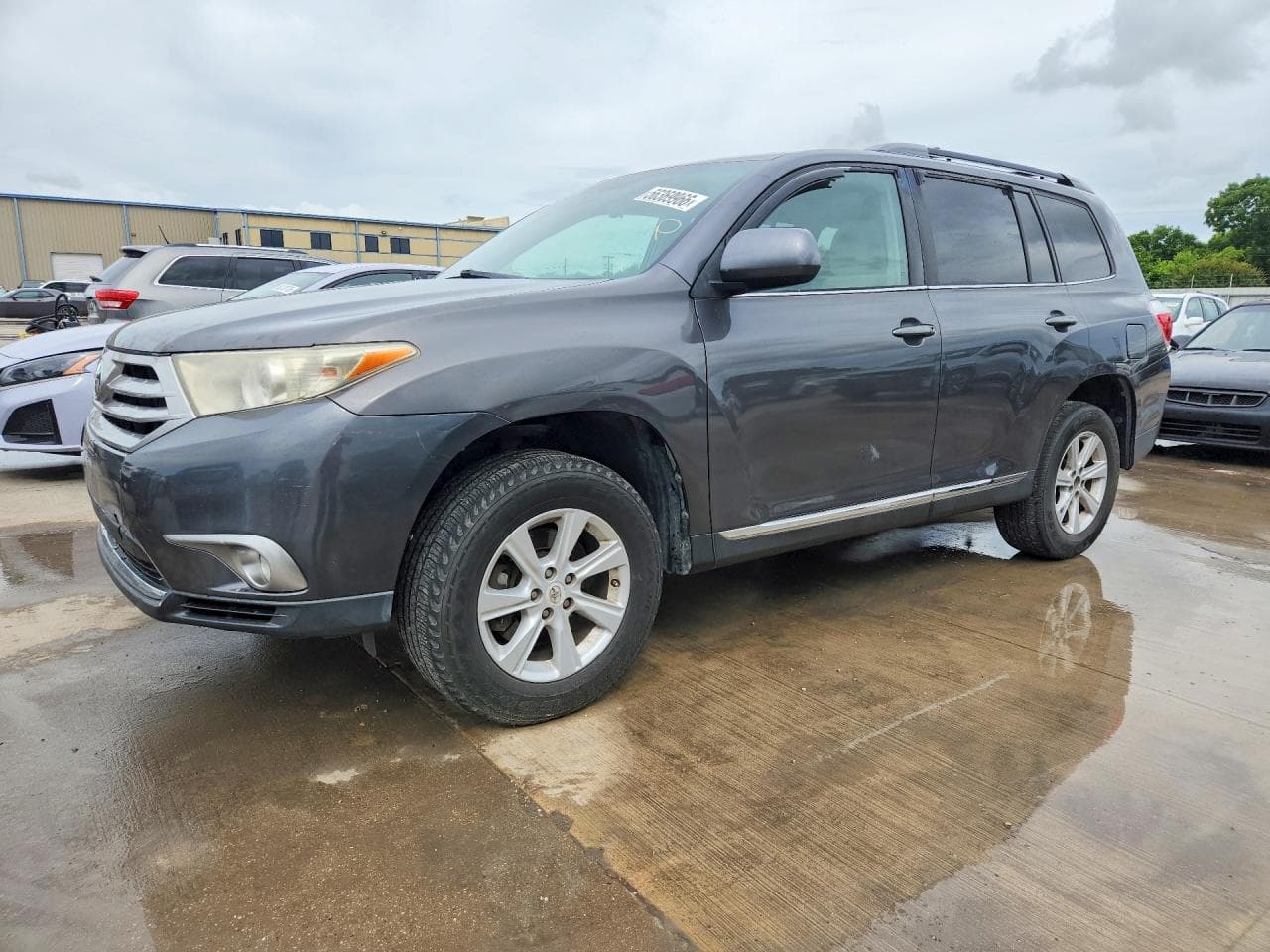 TOYOTA HIGHLANDER