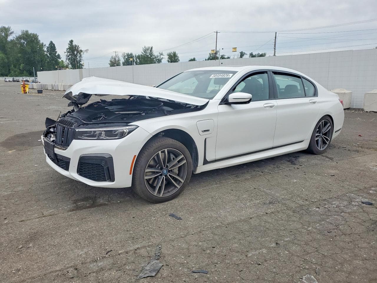 BMW 745XE