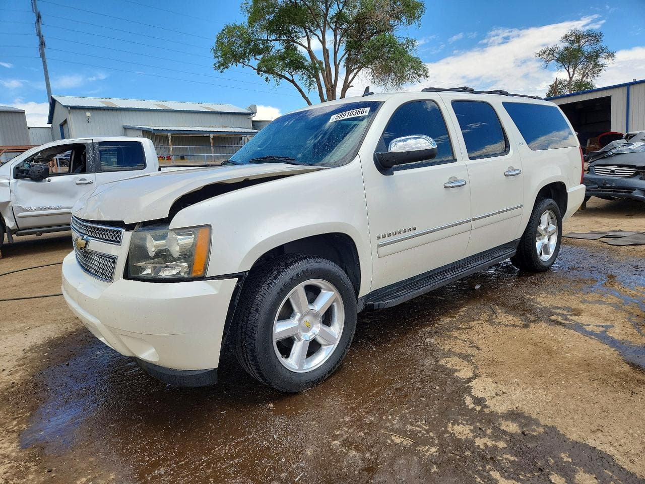 CHEVROLET SUBURBAN