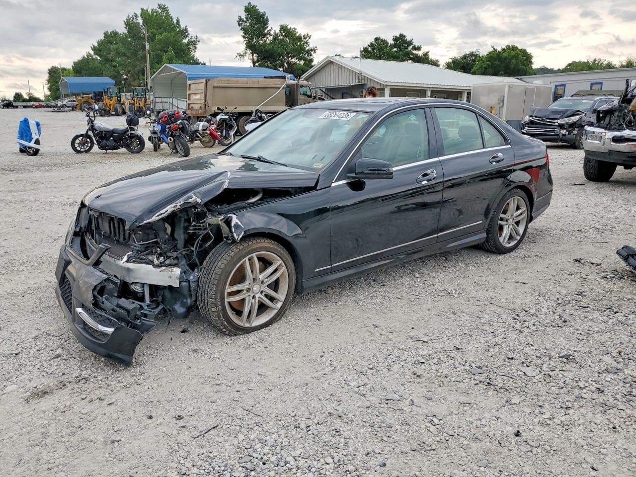 MERCEDES-BENZ C-CLASS