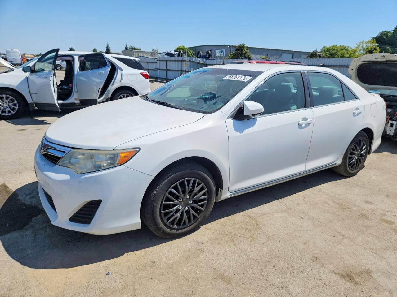 TOYOTA CAMRY
