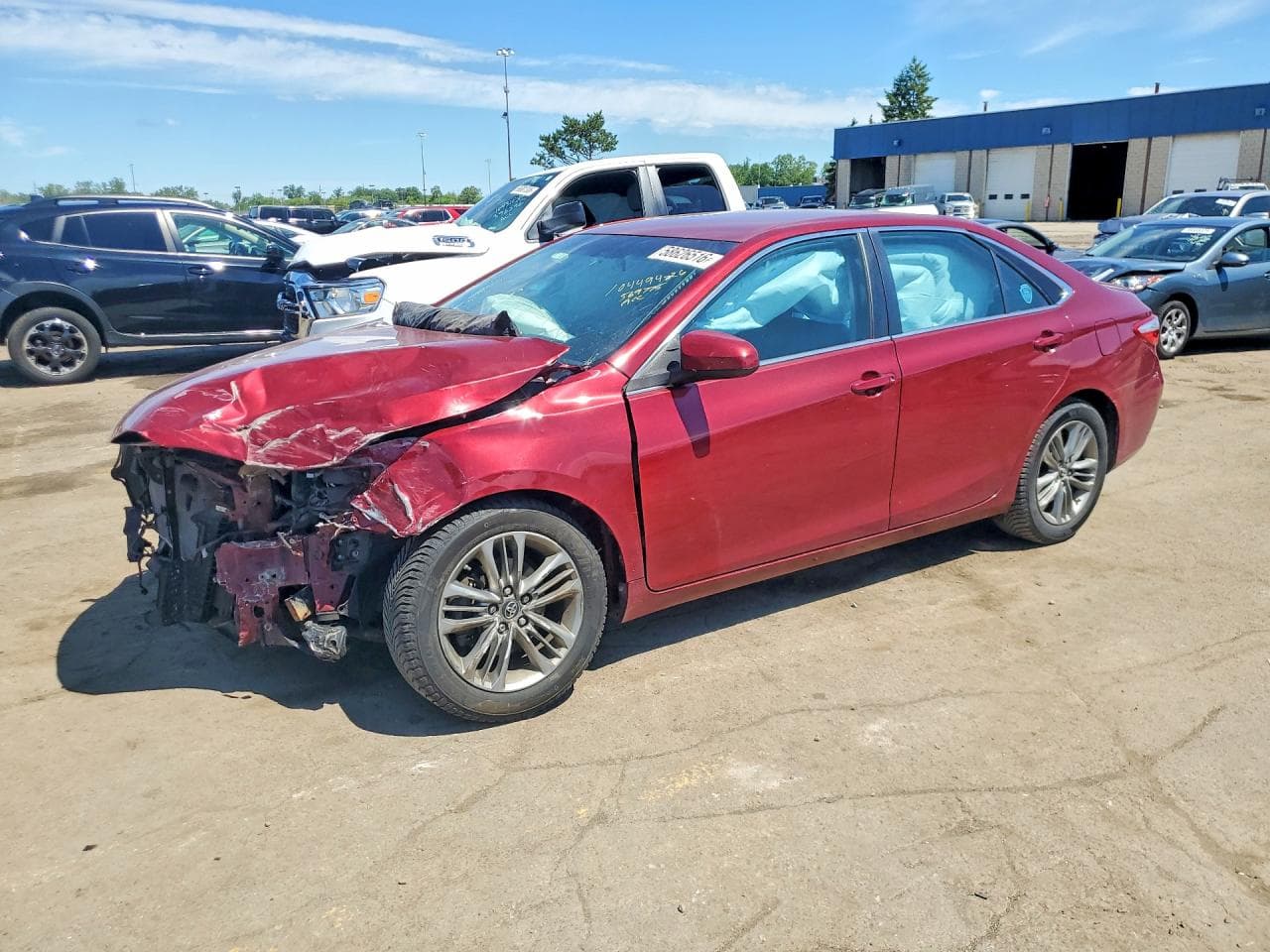TOYOTA CAMRY