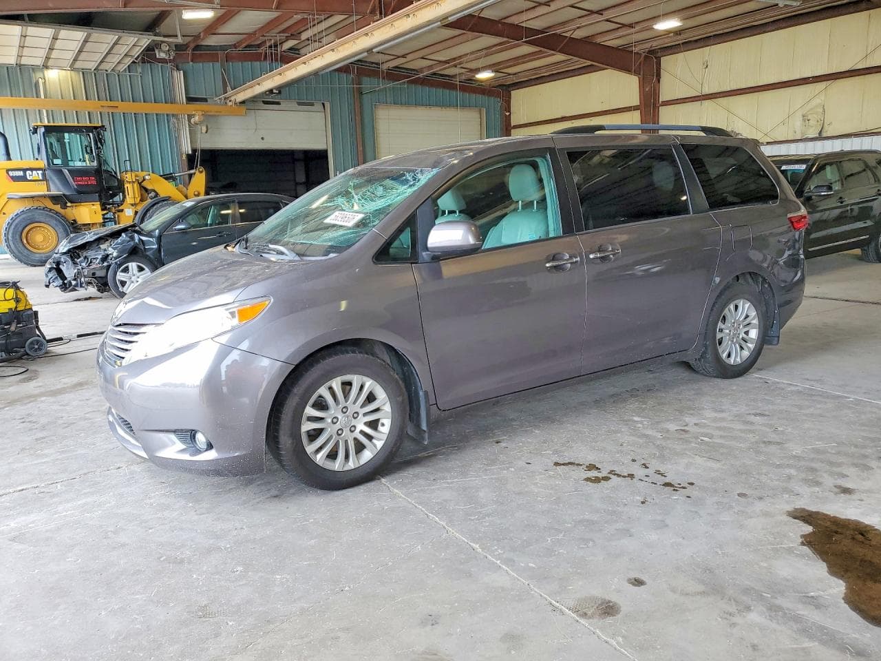 TOYOTA SIENNA