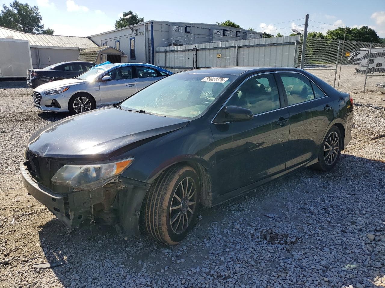 TOYOTA CAMRY