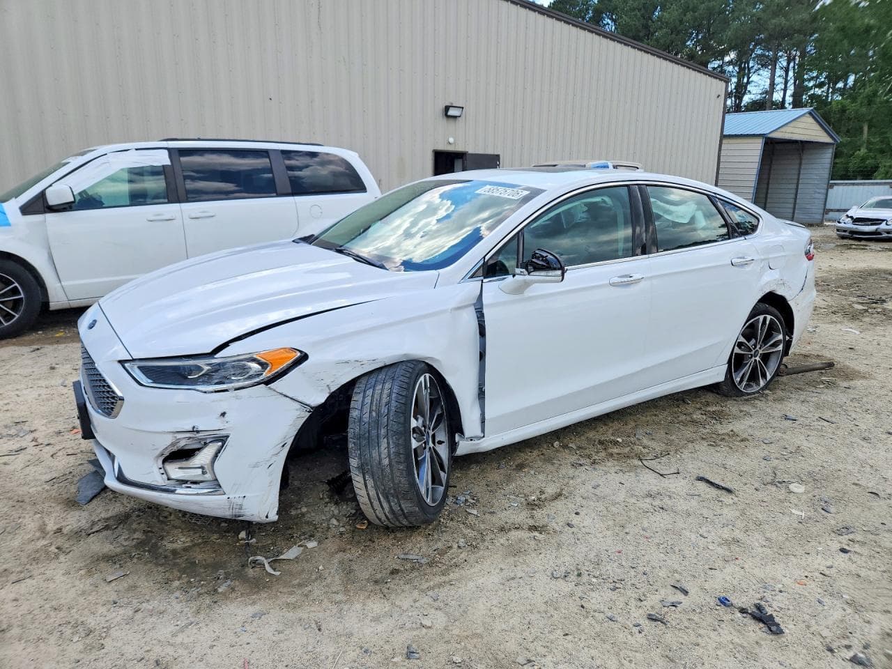 FORD FUSION