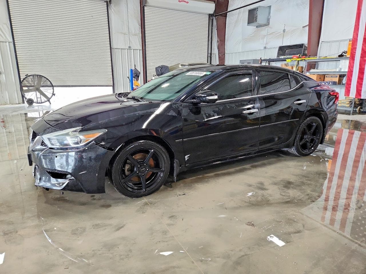 NISSAN MAXIMA