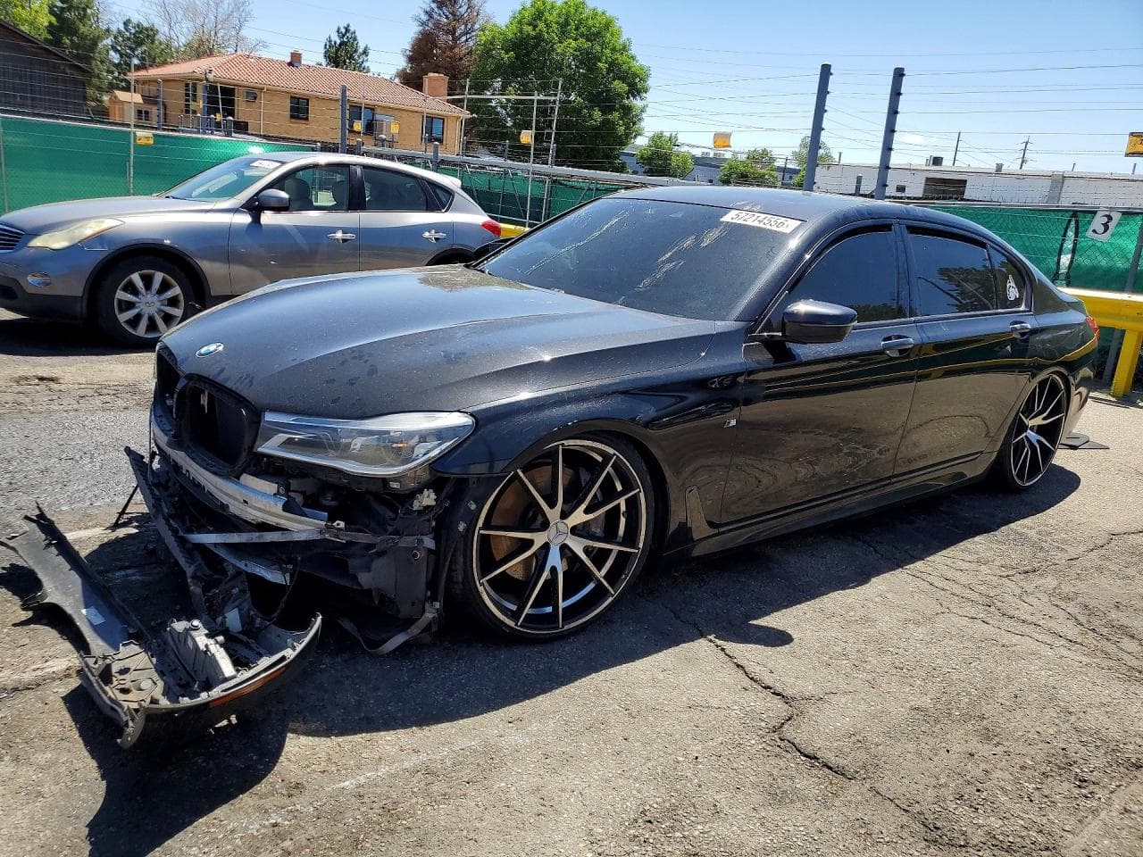 BMW 750