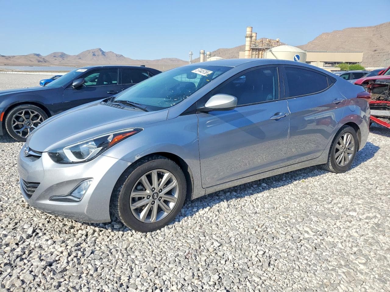 HYUNDAI ELANTRA