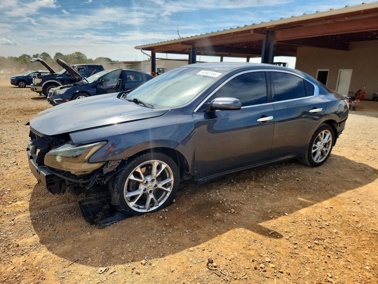 NISSAN MAXIMA