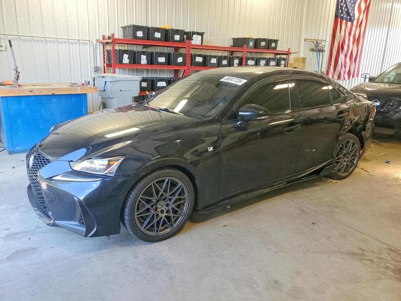 LEXUS IS