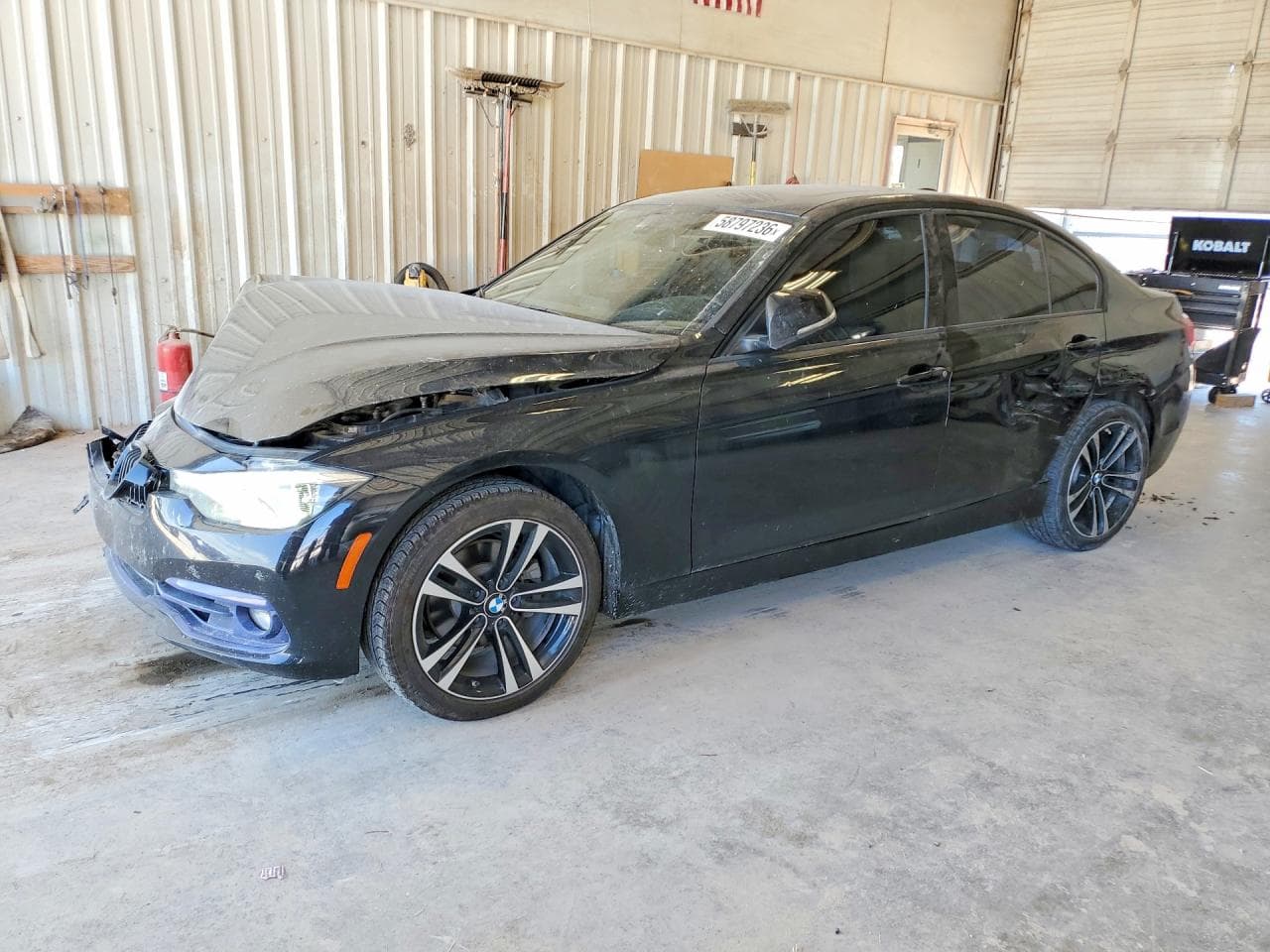 BMW 330