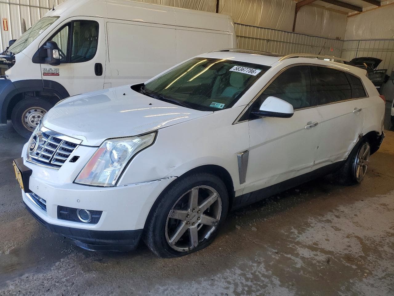 CADILLAC SRX