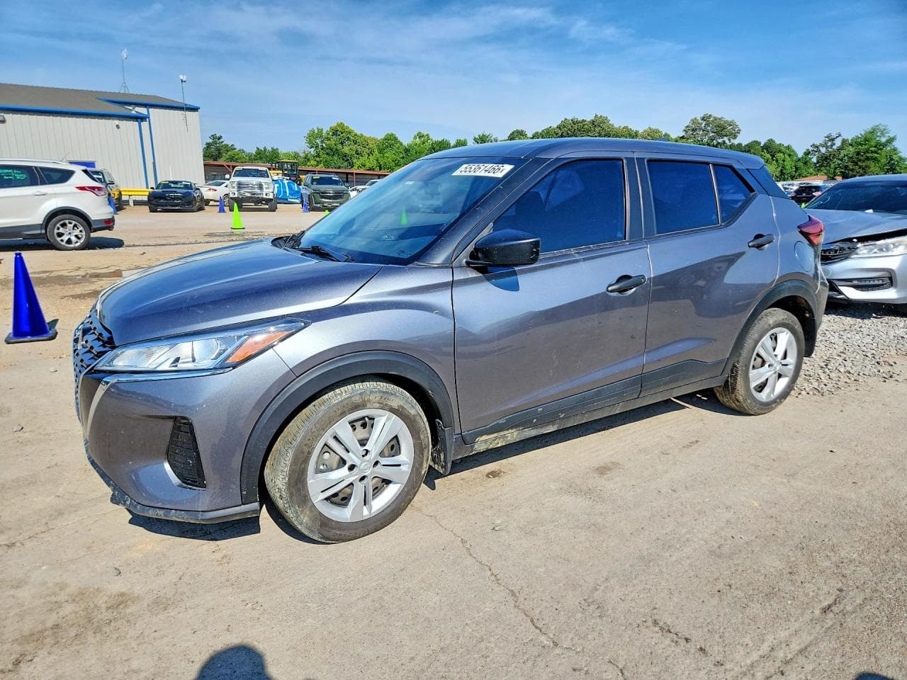 NISSAN KICKS